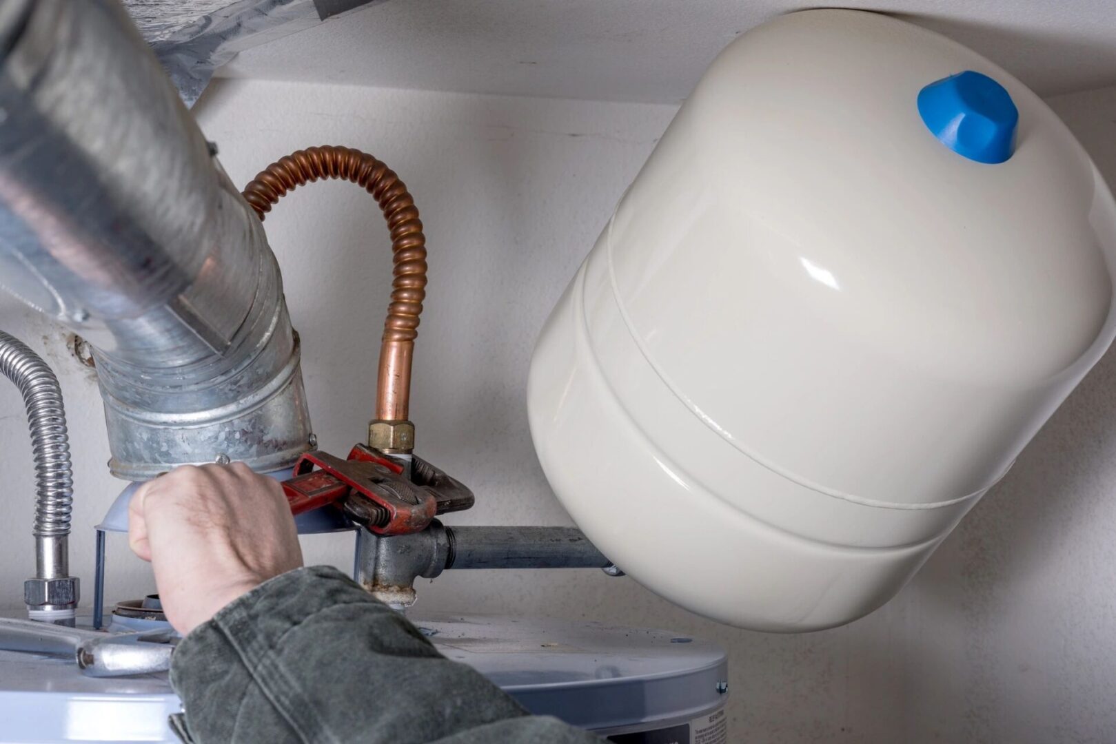 Water treatment equipment